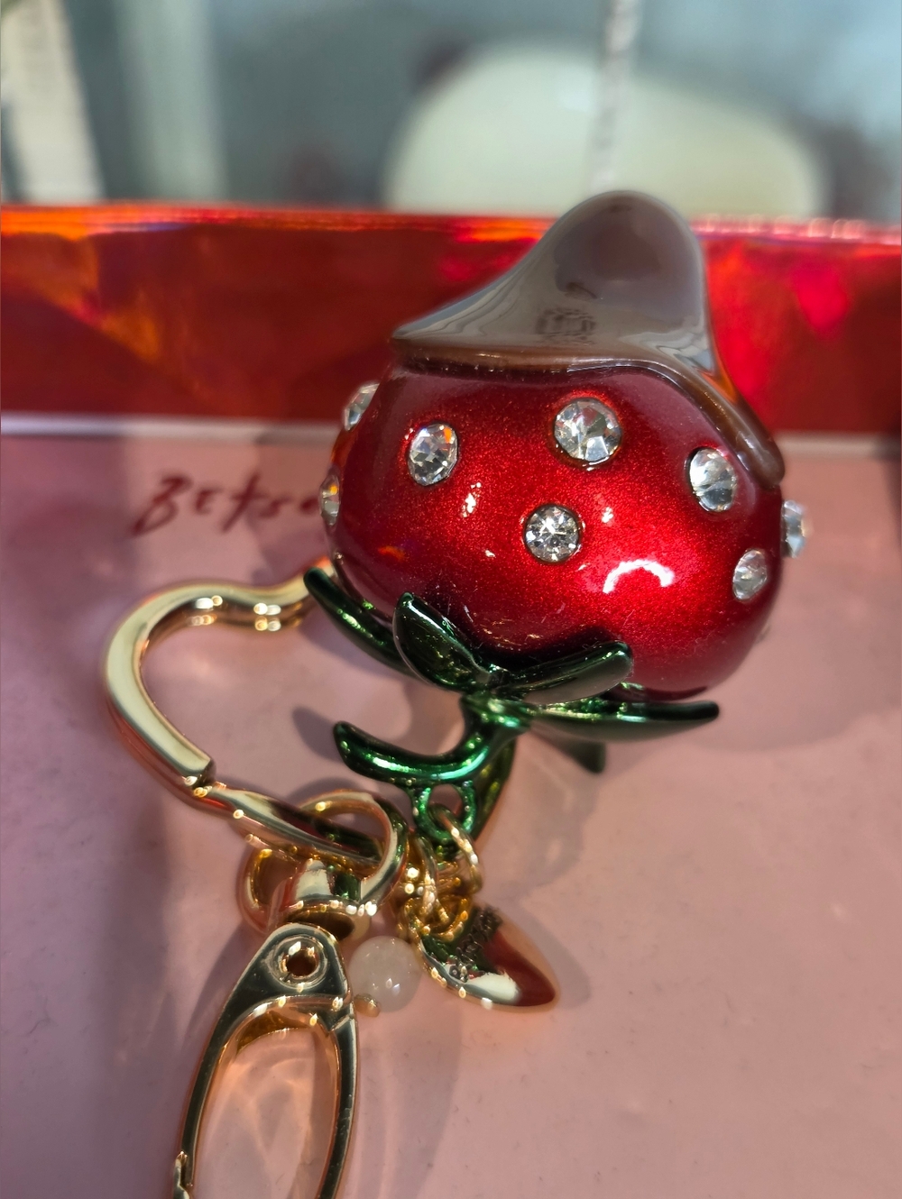 Betsey Johnson Strawberry Chocolate Charm/Keyring - Picture 3 of 4